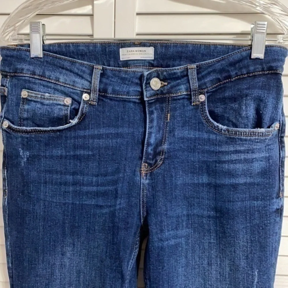 Zara distressed jeans!!
